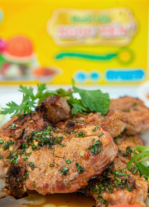 Thịt chiên sử dụng phương pháp ướp bằng Muối Sấy Ngọc Yến